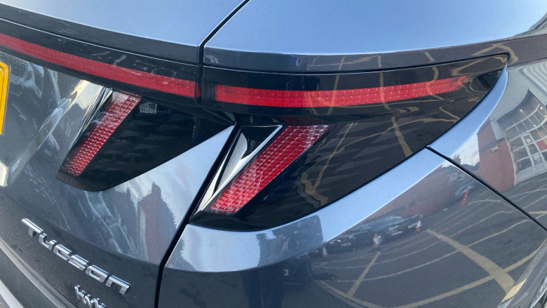 Hyundai TUCSON 1.6 TGDi Hybrid 230 Premium 5dr 2WD Auto Hybrid Estate